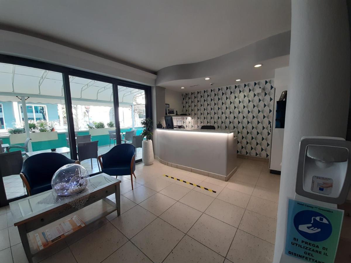Hotel Camay Cesenatico Esterno foto